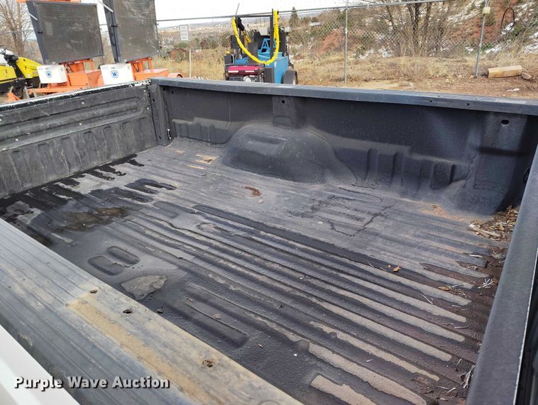 image for item DT0846 2016 Ford F250 Super Duty XL Ext. Cab pickup truck