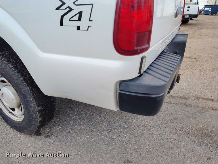 image for item DT0846 2016 Ford F250 Super Duty XL Ext. Cab pickup truck