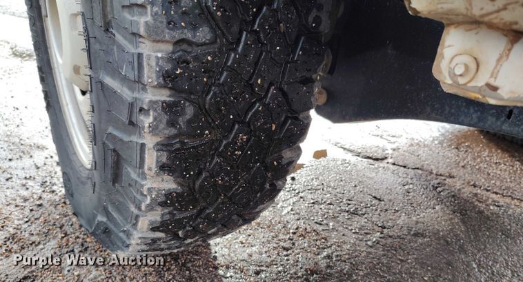 image for item DT0846 2016 Ford F250 Super Duty XL Ext. Cab pickup truck