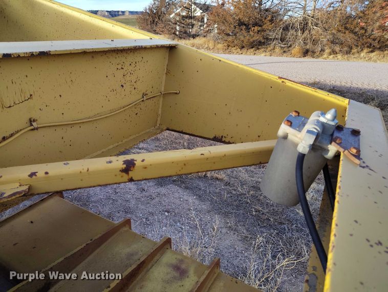 image for item DT0850 1992 Load King 2030 bottom dump trailer