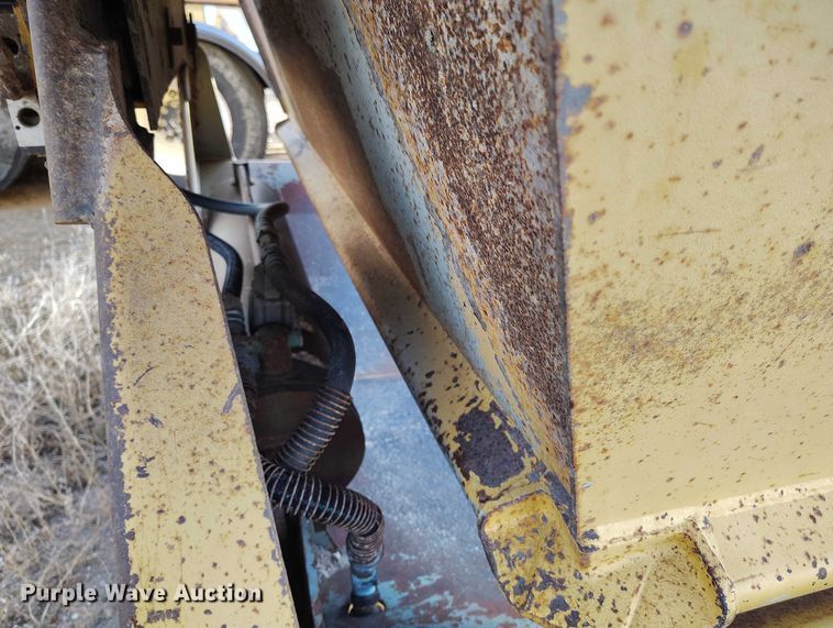 image for item DT0850 1992 Load King 2030 bottom dump trailer