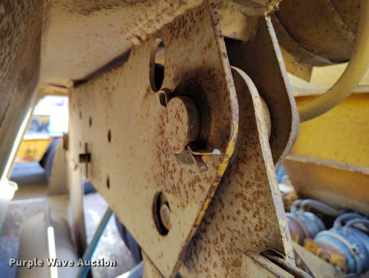 image for item DT0850 1992 Load King 2030 bottom dump trailer