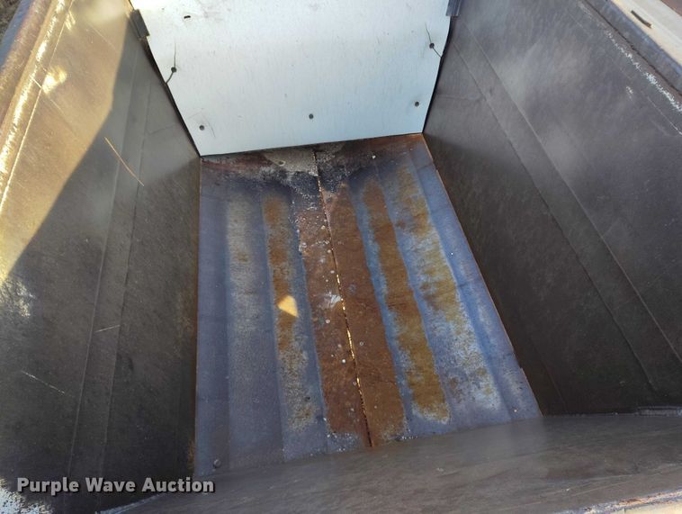 image for item DT0850 1992 Load King 2030 bottom dump trailer