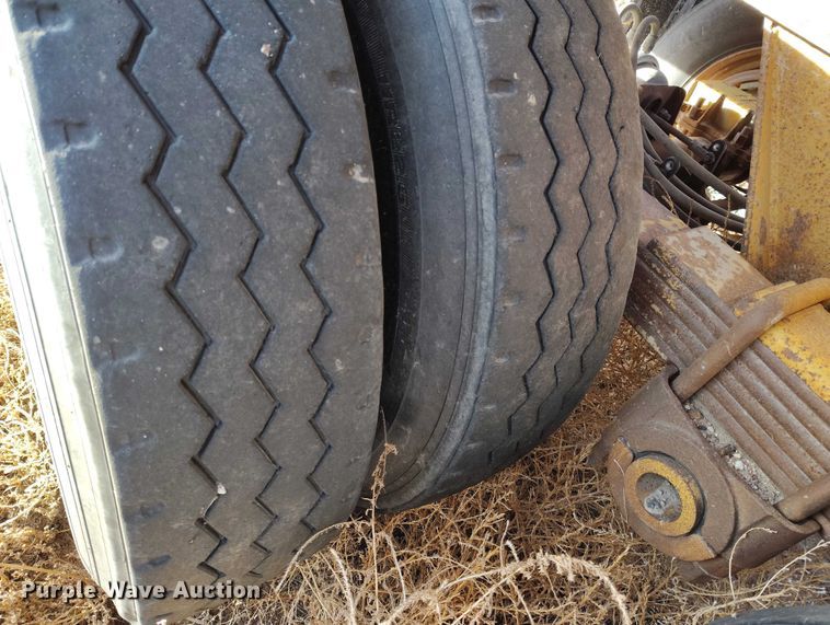 image for item DT0850 1992 Load King 2030 bottom dump trailer