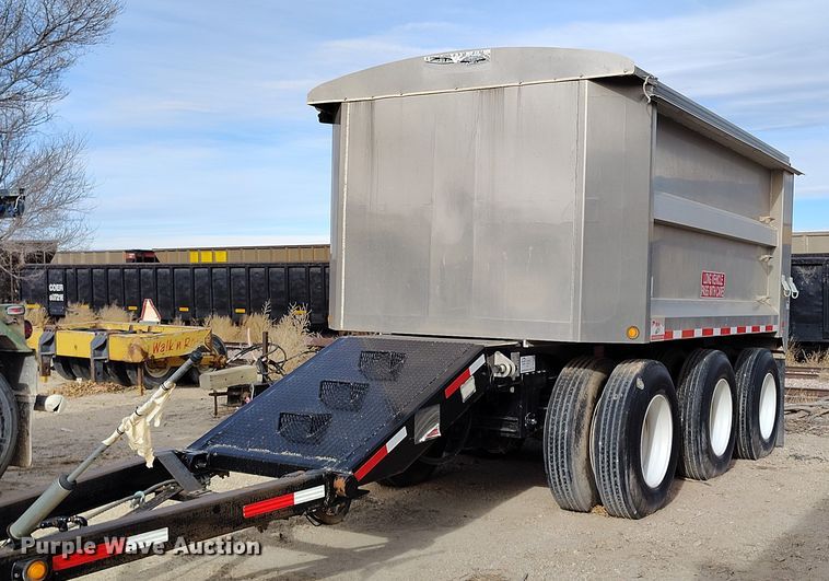 image for item DT0852 2015 Truck Equipment Service Co Cornhusker 800 end dump pup trailer