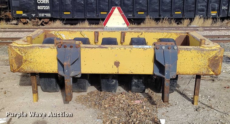 image for item DT0853 Walk 'n Roll pneumatic roller