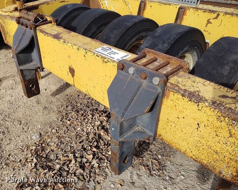 image for item DT0853 Walk 'n Roll pneumatic roller