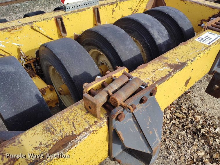 image for item DT0853 Walk 'n Roll pneumatic roller