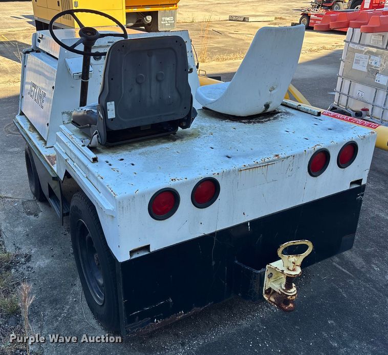 image for item DU0352 Jetline aircraft tug