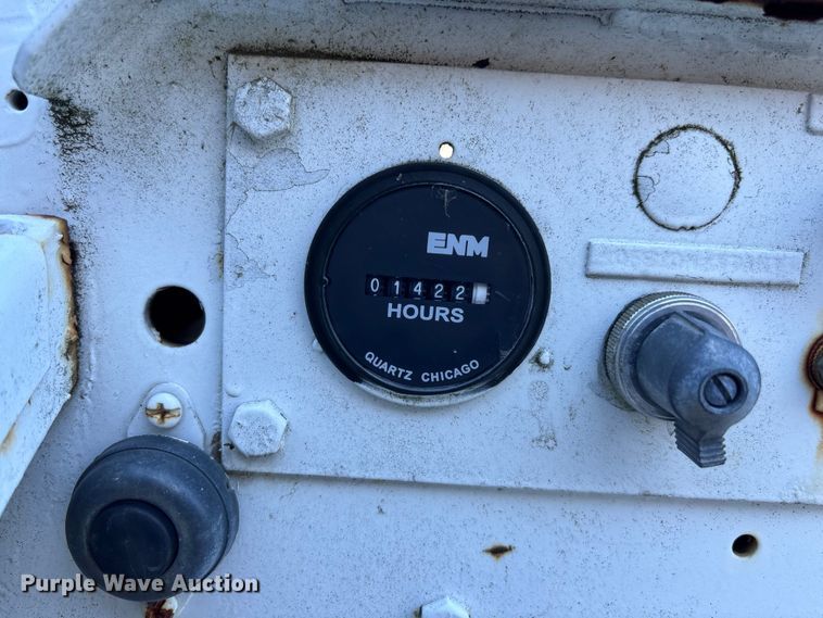 image for item DU0352 Jetline aircraft tug