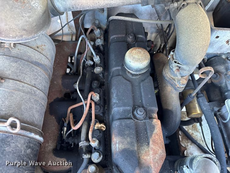 image for item DU0352 Jetline aircraft tug