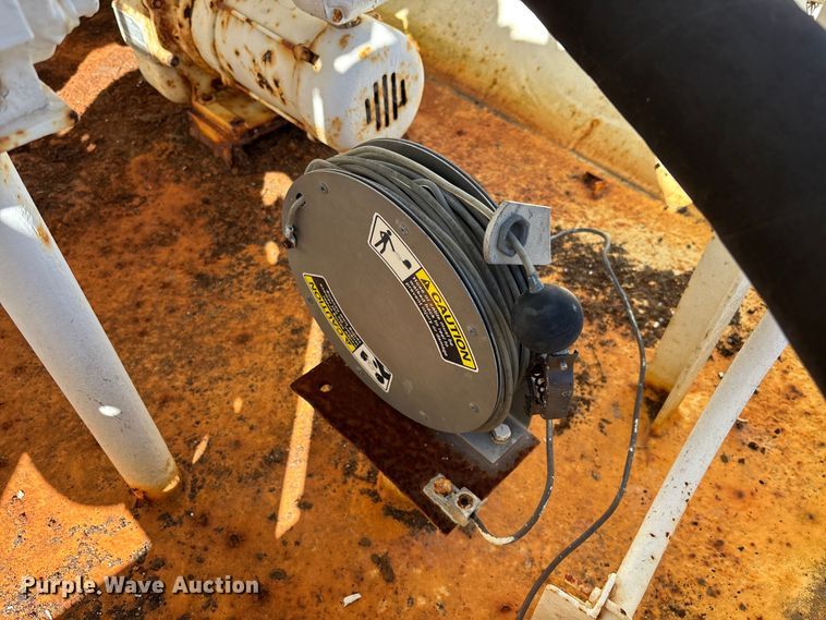 image for item DU0357 1994 FTI 12KAG-100BL 50IP fuel tank