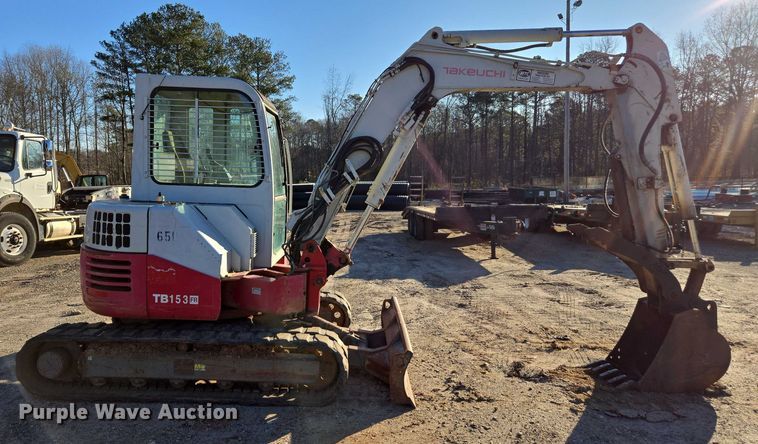 image for item DU2674 2011 Takeuchi TB153FR mini excavator