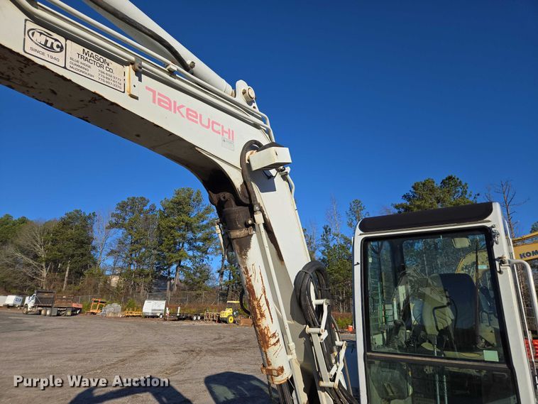 image for item DU2674 2011 Takeuchi TB153FR mini excavator