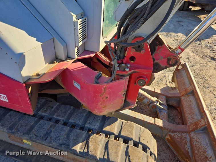 image for item DU2674 2011 Takeuchi TB153FR mini excavator