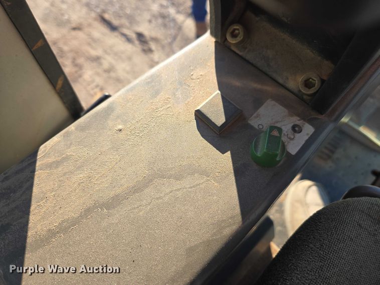 image for item DU2674 2011 Takeuchi TB153FR mini excavator