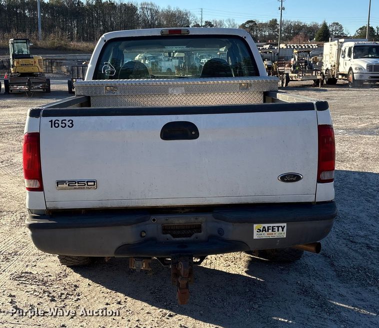 image for item DU2675 2006 Ford F250 Super Duty XL Ext. Cab pickup truck