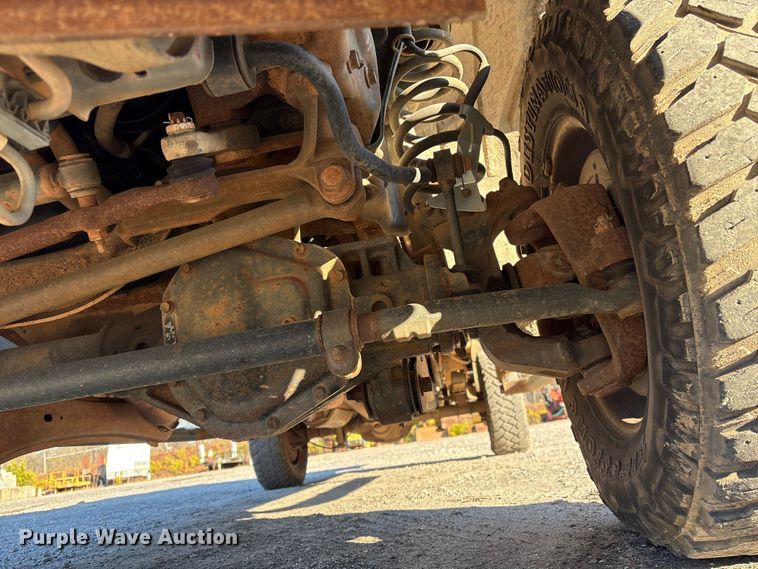 image for item DU2675 2006 Ford F250 Super Duty XL Ext. Cab pickup truck