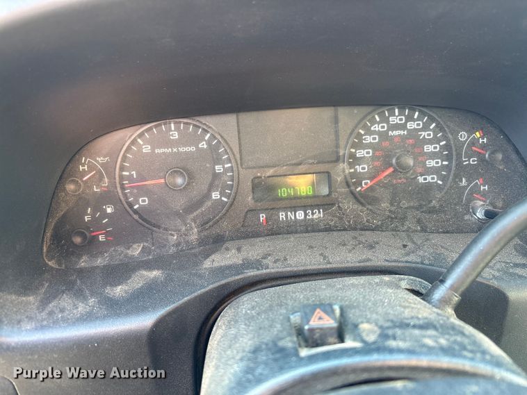 image for item DU2675 2006 Ford F250 Super Duty XL Ext. Cab pickup truck