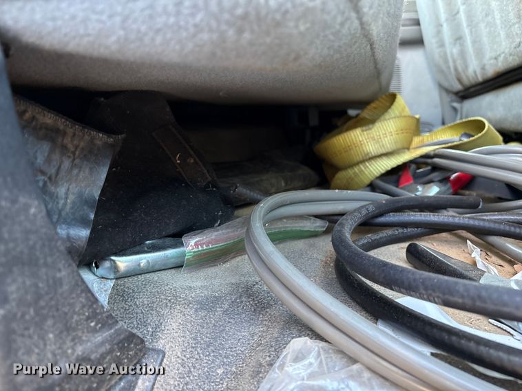 image for item DU2675 2006 Ford F250 Super Duty XL Ext. Cab pickup truck