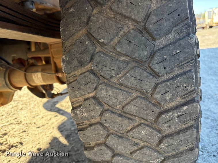 image for item DU2675 2006 Ford F250 Super Duty XL Ext. Cab pickup truck