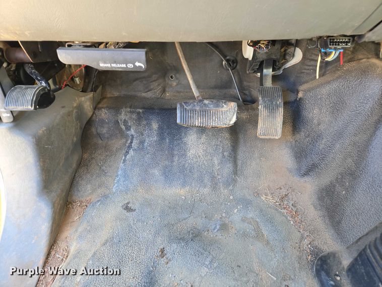 image for item DU2676 2007 Ford F250 Super Duty XL Ext. Cab pickup truck