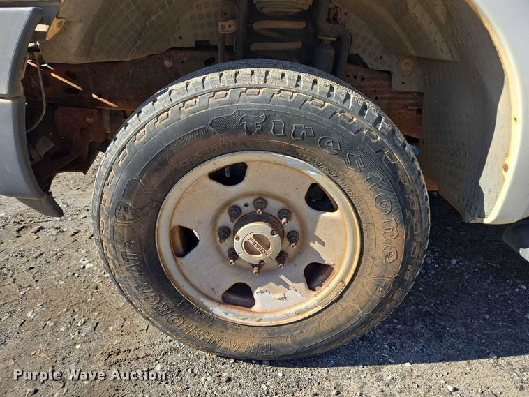 image for item DU2676 2007 Ford F250 Super Duty XL Ext. Cab pickup truck