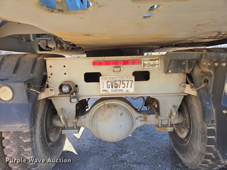 image for item DU2677 2003 Gradall XL3100 wheeled excavator