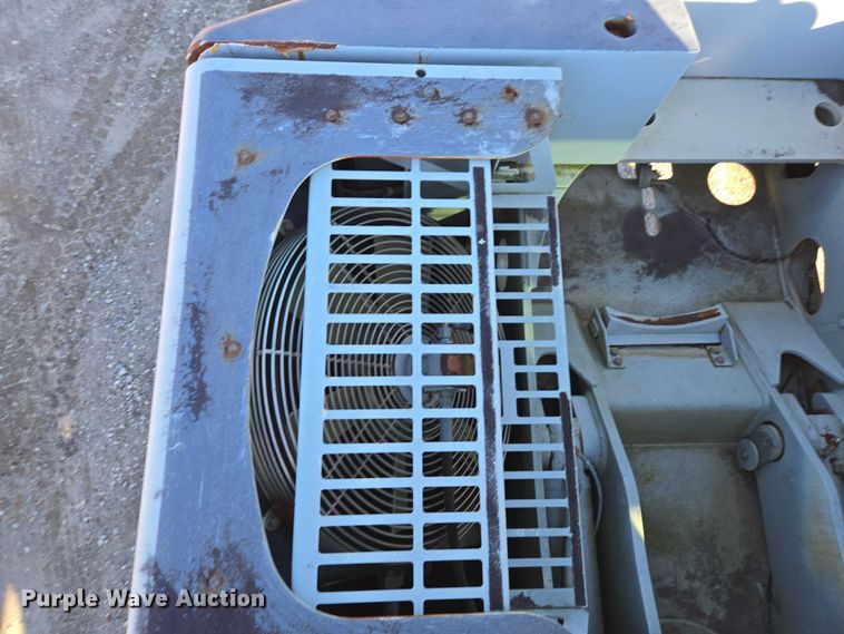 image for item DU2677 2003 Gradall XL3100 wheeled excavator