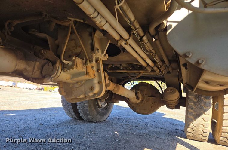 image for item DU2677 2003 Gradall XL3100 wheeled excavator