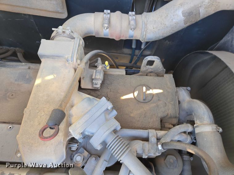 image for item DU2677 2003 Gradall XL3100 wheeled excavator