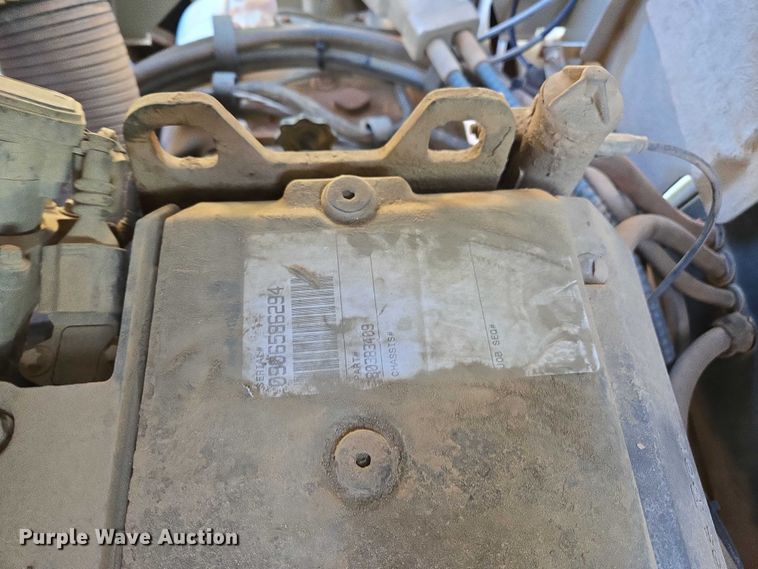 image for item DU2677 2003 Gradall XL3100 wheeled excavator