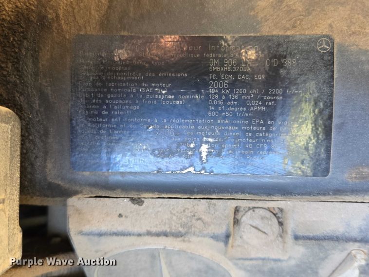 image for item DU2677 2003 Gradall XL3100 wheeled excavator