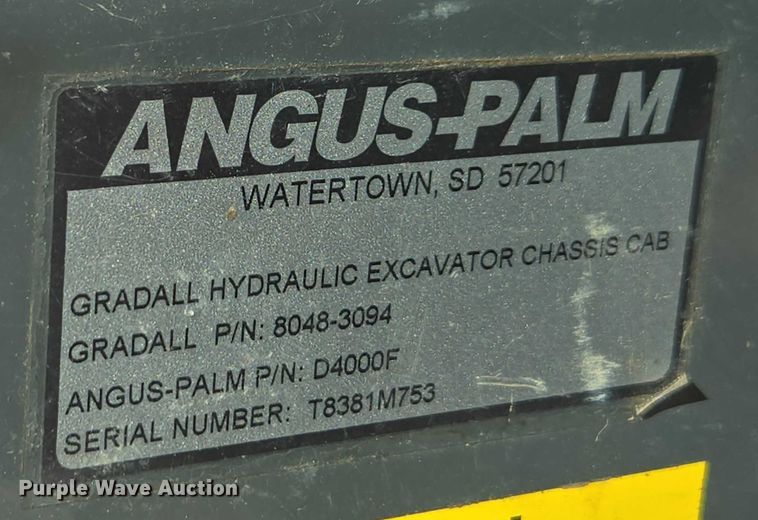 image for item DU2677 2003 Gradall XL3100 wheeled excavator