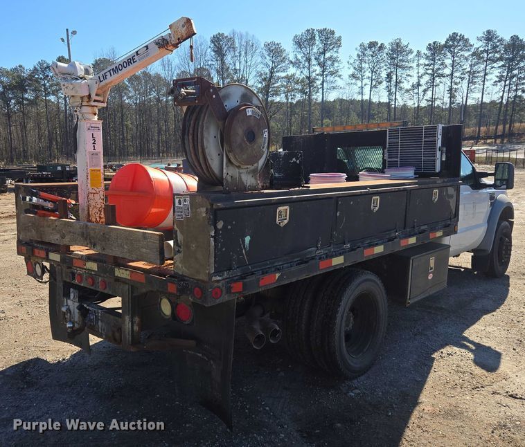 image for item DU2678 2008 Ford F450 Super Duty XL flatbed truck