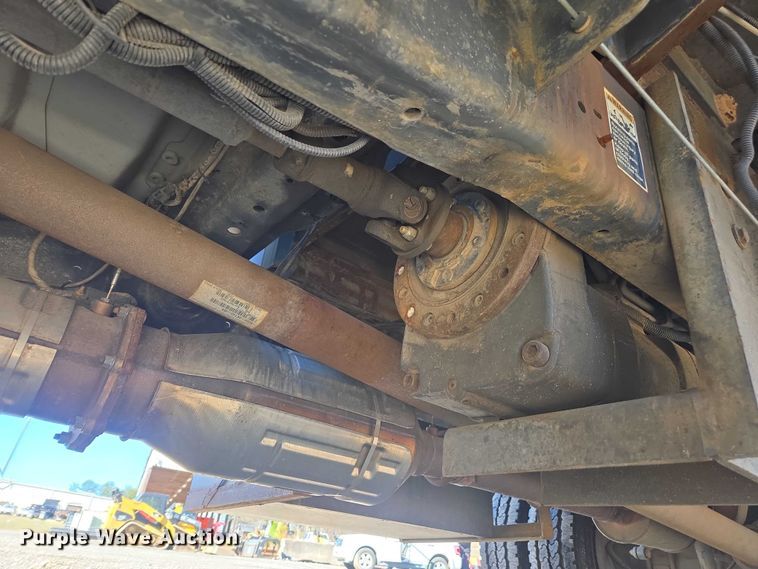 image for item DU2678 2008 Ford F450 Super Duty XL flatbed truck