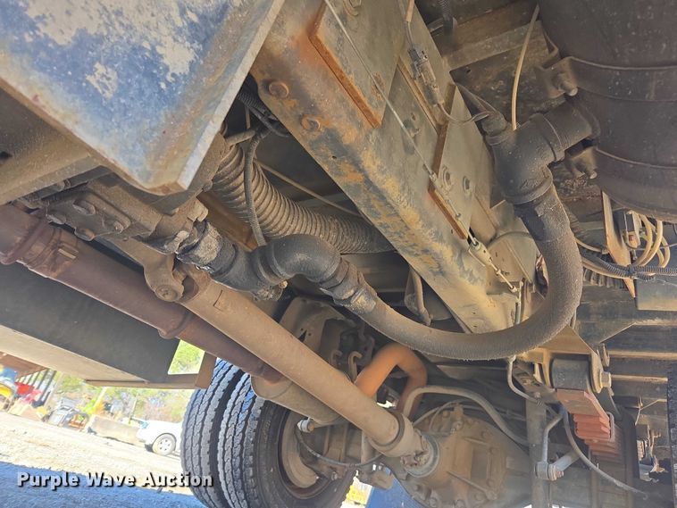 image for item DU2678 2008 Ford F450 Super Duty XL flatbed truck