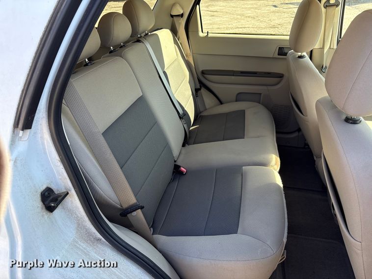 image for item DU2680 2008 Ford Escape SUV