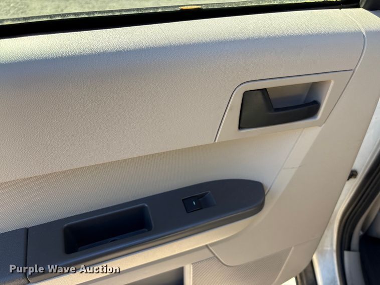 image for item DU2680 2008 Ford Escape SUV