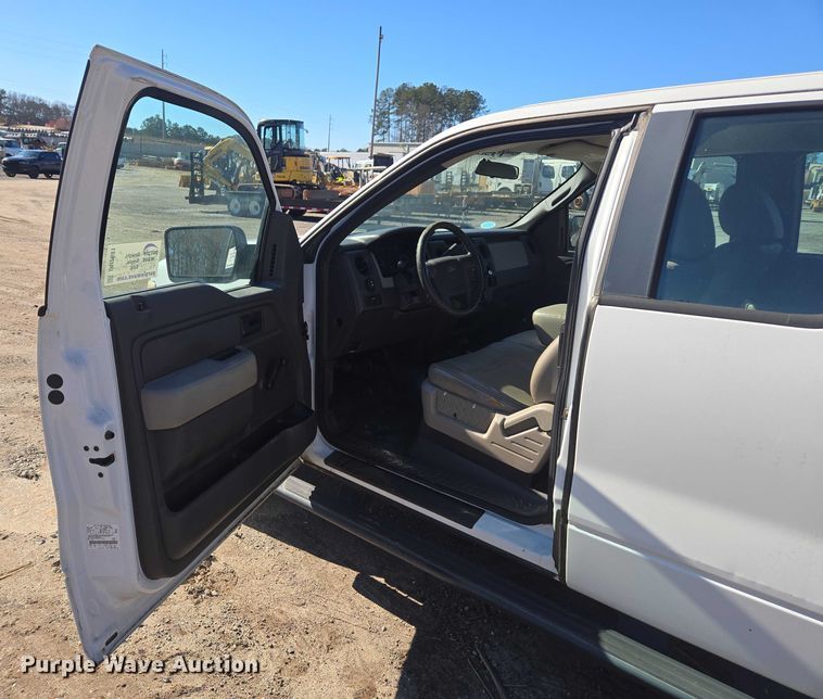 image for item DU2681 2010 Ford F150 Ext. Cab pickup truck