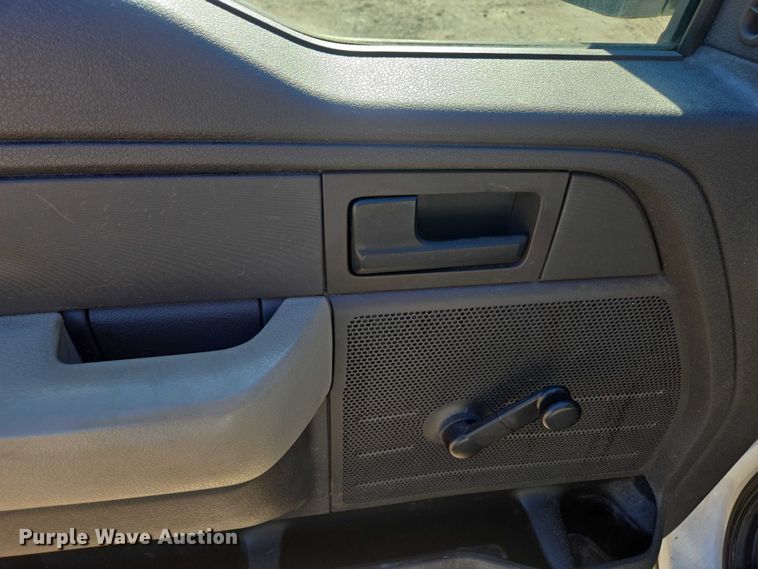 image for item DU2681 2010 Ford F150 Ext. Cab pickup truck