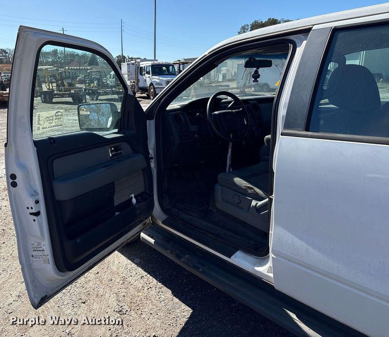 image for item DU2682 2011 Ford F150 XL Crew Cab pickup truck