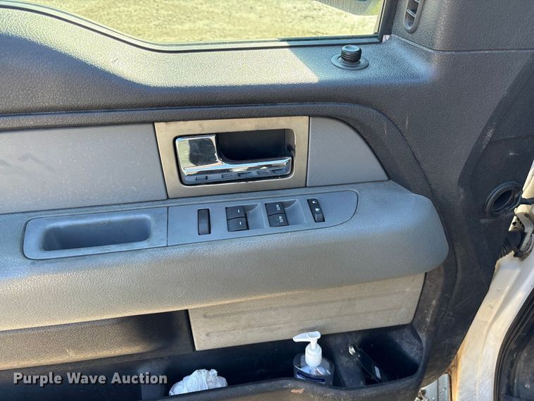 image for item DU2682 2011 Ford F150 XL Crew Cab pickup truck