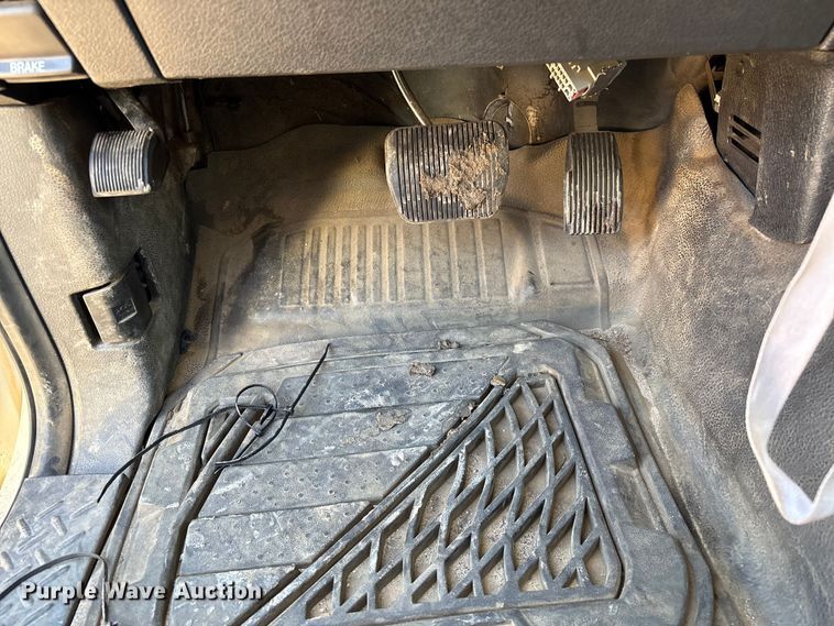 image for item DU2682 2011 Ford F150 XL Crew Cab pickup truck