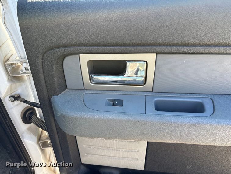 image for item DU2682 2011 Ford F150 XL Crew Cab pickup truck