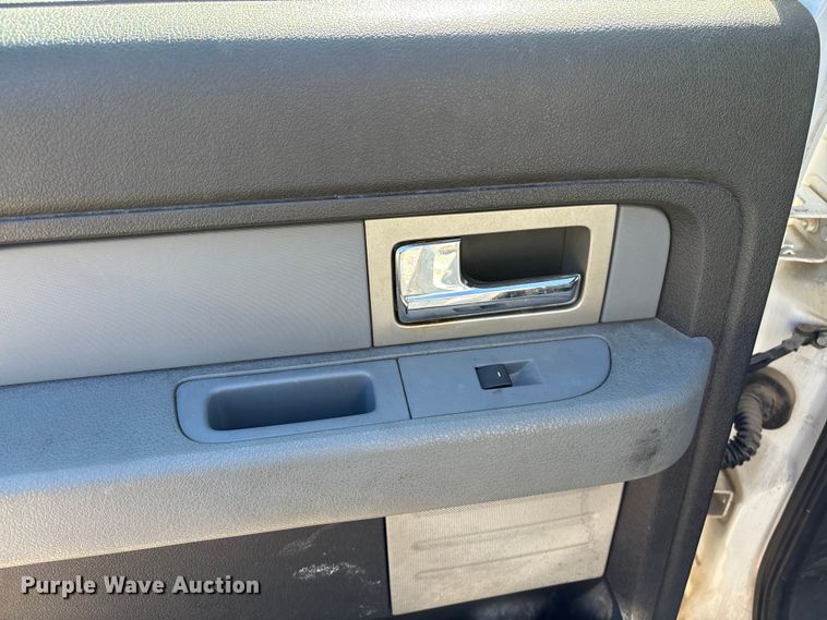 image for item DU2682 2011 Ford F150 XL Crew Cab pickup truck