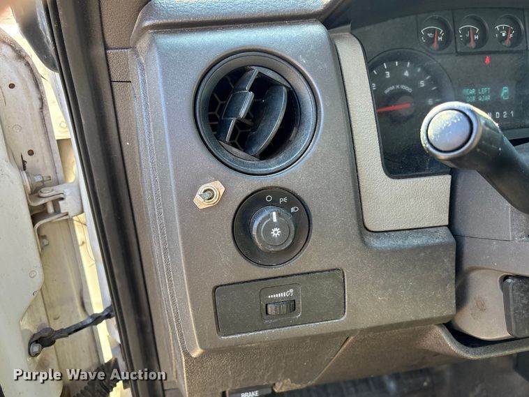 image for item DU2683 2009 Ford F150 Super Duty Ext. Cab pickup truck