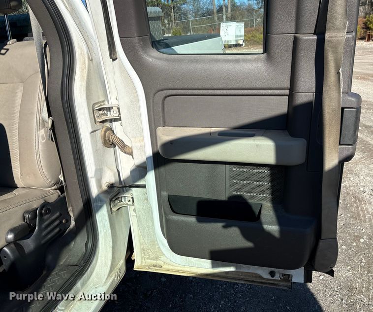 image for item DU2683 2009 Ford F150 Super Duty Ext. Cab pickup truck