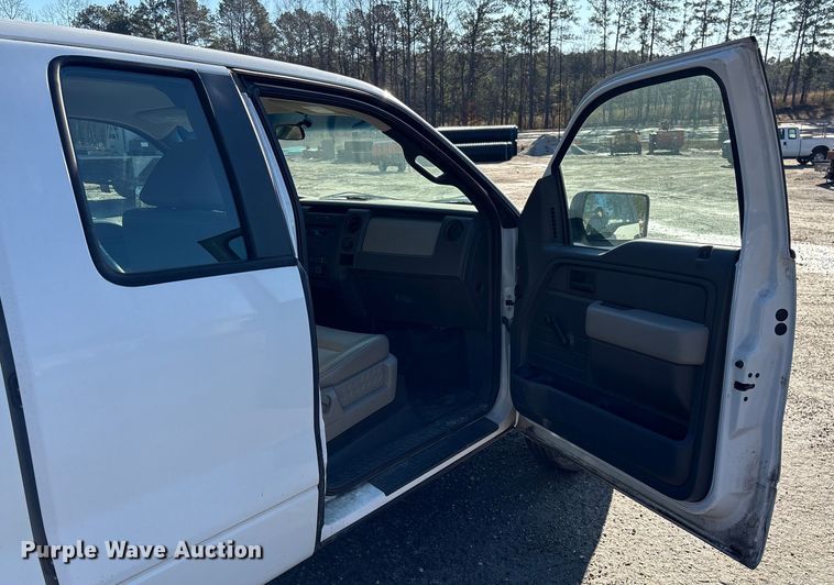 image for item DU2683 2009 Ford F150 Super Duty Ext. Cab pickup truck