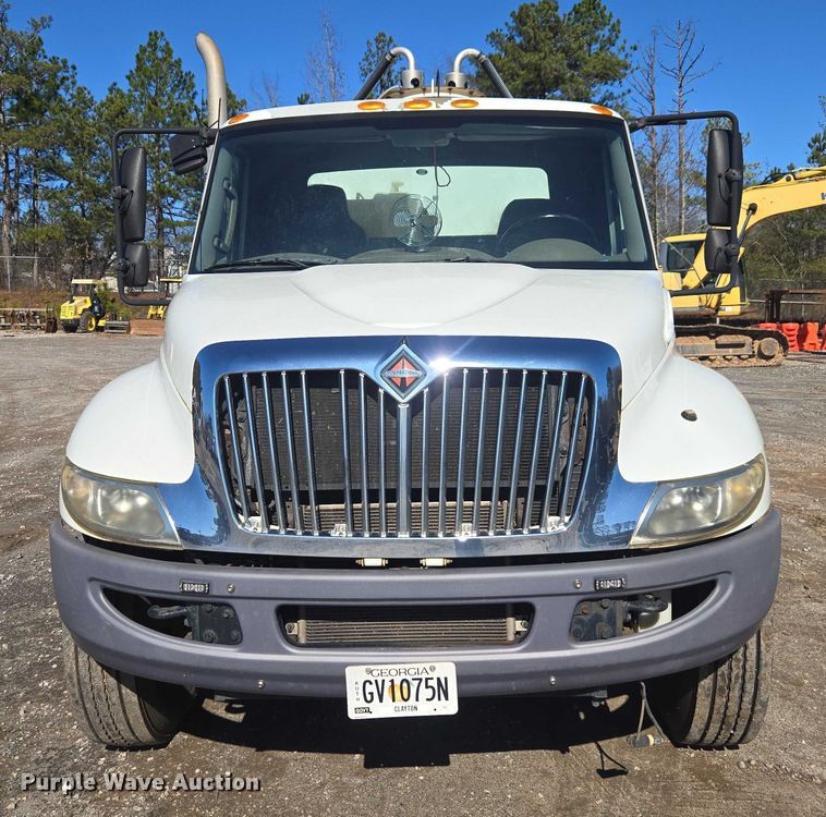 image for item DU2684 2012 International Durastar 4300 sewer jetter truck